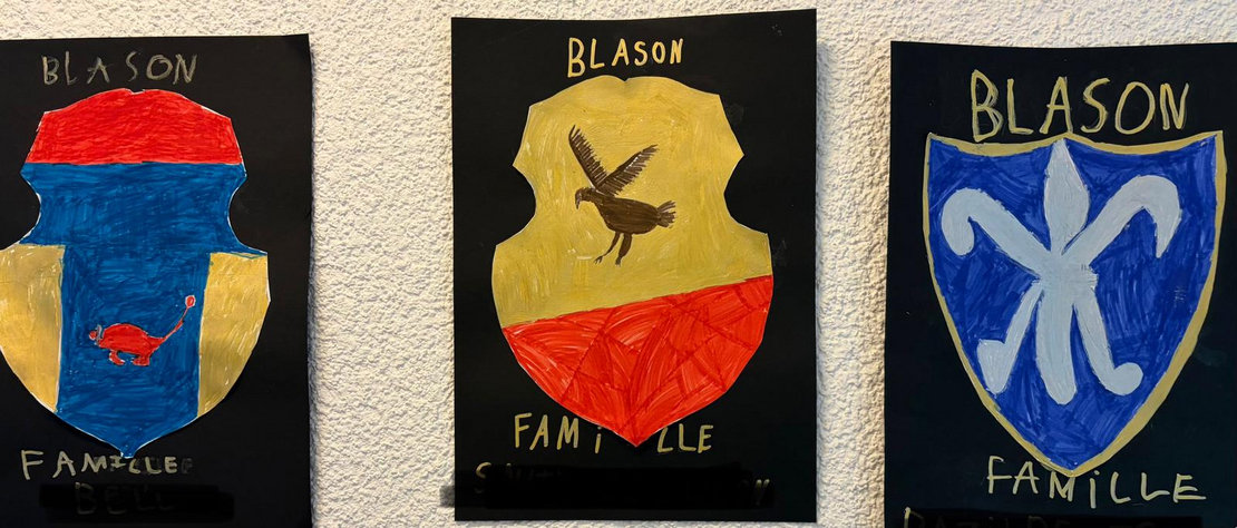 Image - blasons2.jpg